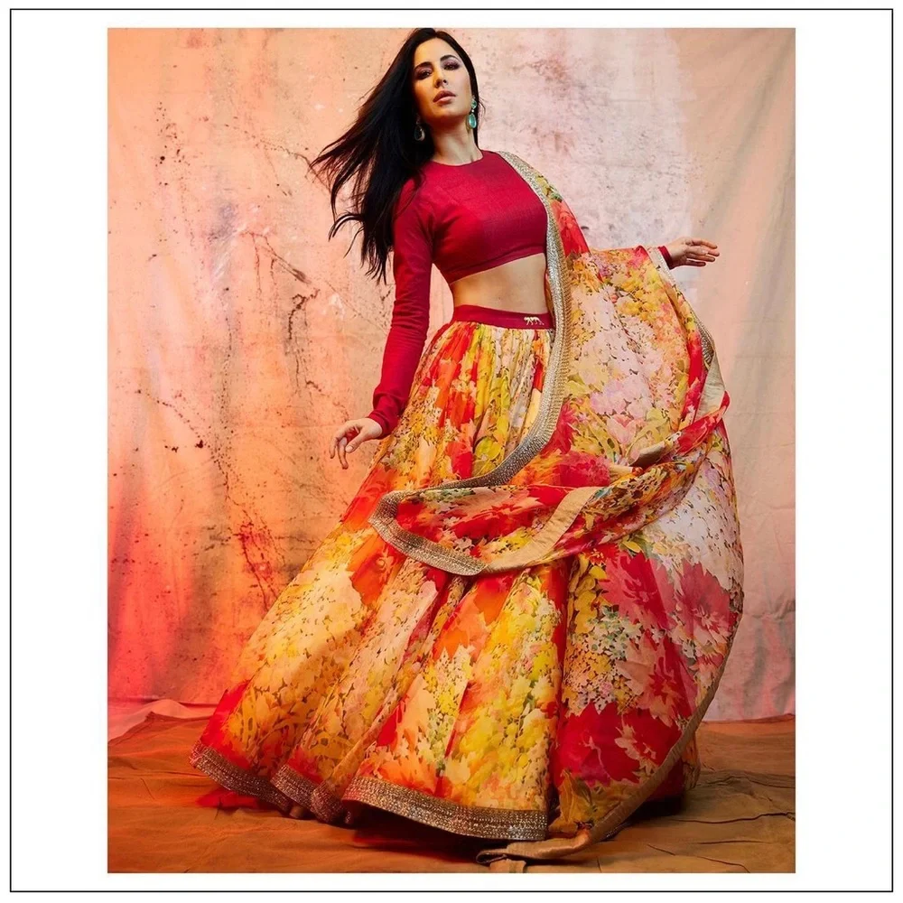 Sabyasachi floral lehenga - Picture 1 of 13